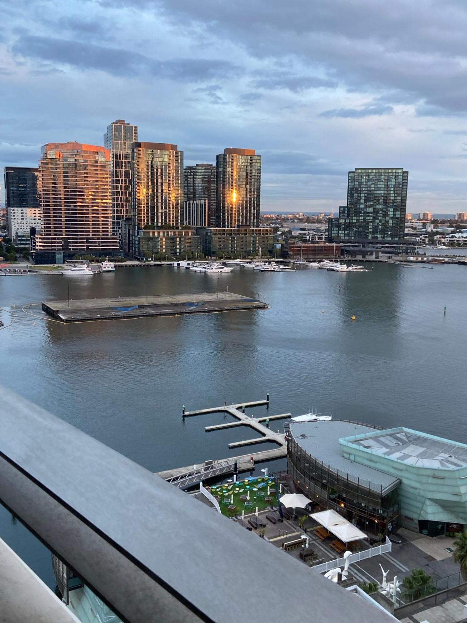 Akom At Docklands Melbourne Zewnętrze zdjęcie